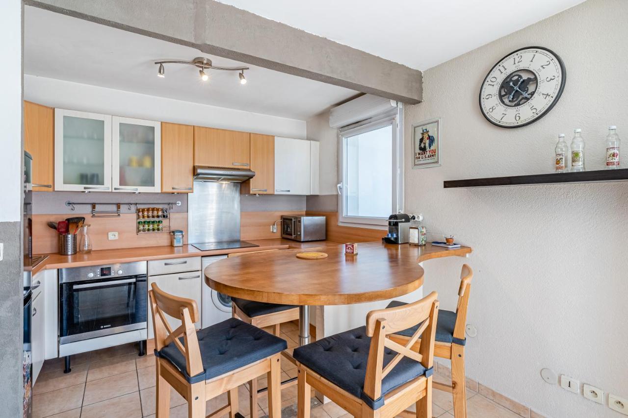 La Joliette; Duplex 2 Chambres, Parking Inclus+ Terrasse+ Ascenseur Marselha Exterior foto