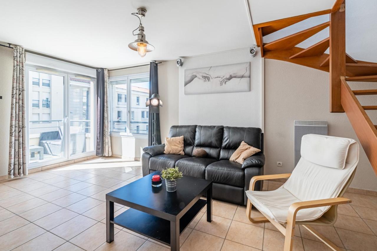 La Joliette; Duplex 2 Chambres, Parking Inclus+ Terrasse+ Ascenseur Marselha Exterior foto