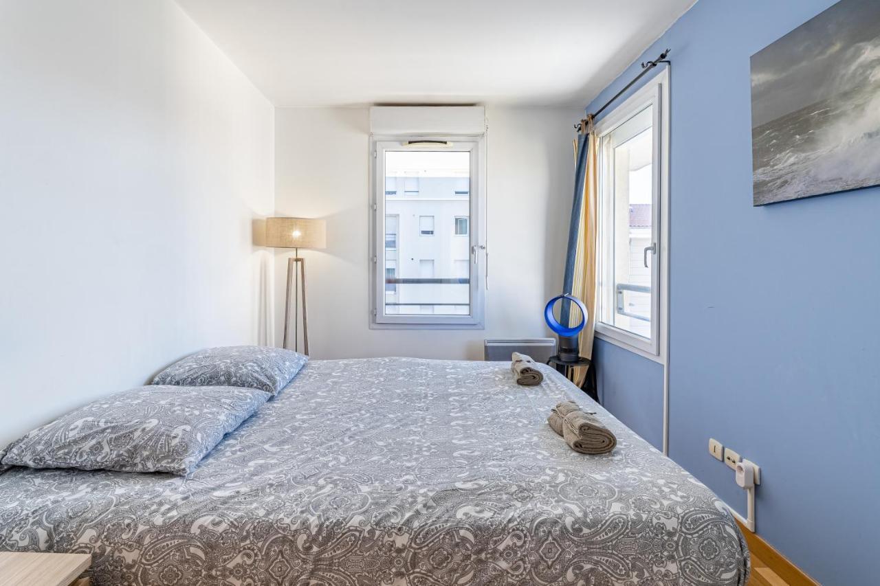 La Joliette; Duplex 2 Chambres, Parking Inclus+ Terrasse+ Ascenseur Marselha Exterior foto