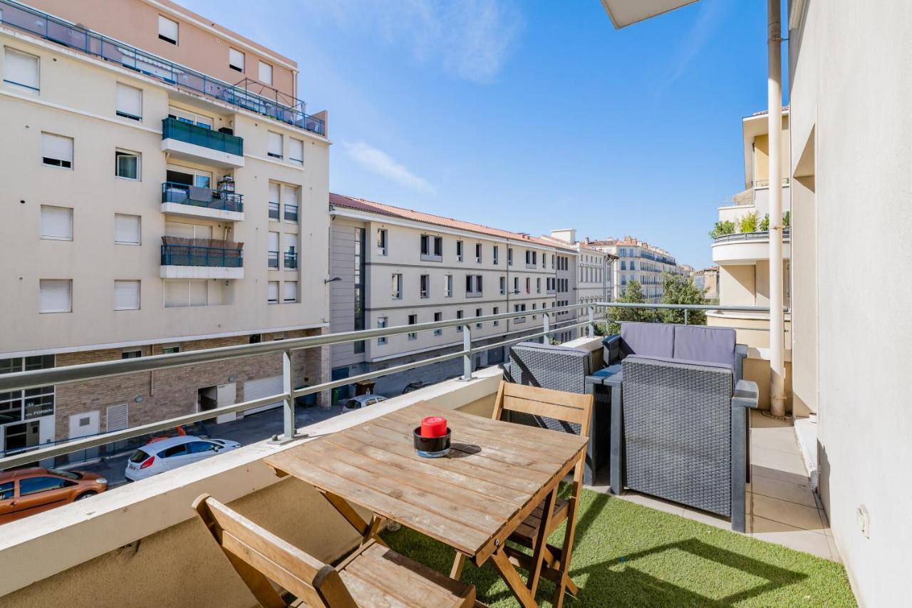 La Joliette; Duplex 2 Chambres, Parking Inclus+ Terrasse+ Ascenseur Marselha Exterior foto