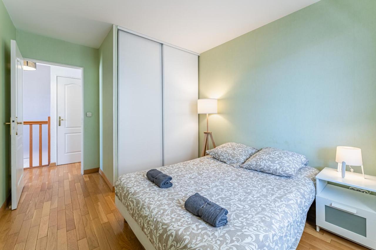 La Joliette; Duplex 2 Chambres, Parking Inclus+ Terrasse+ Ascenseur Marselha Exterior foto